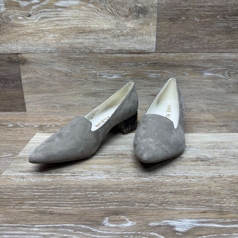 Anne Klein Kalonie Tan Textile Pointed Toe Low Heel Slip On Shoe Women's Size 7